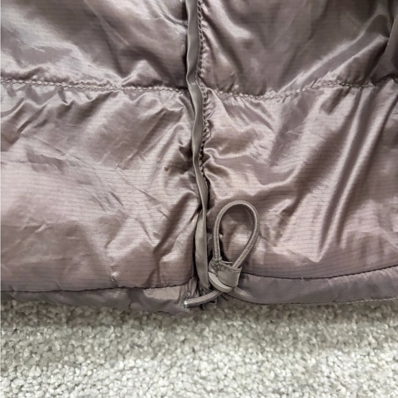 Uniqlo Ultra Light Down Jacket - Picture 4 of 6